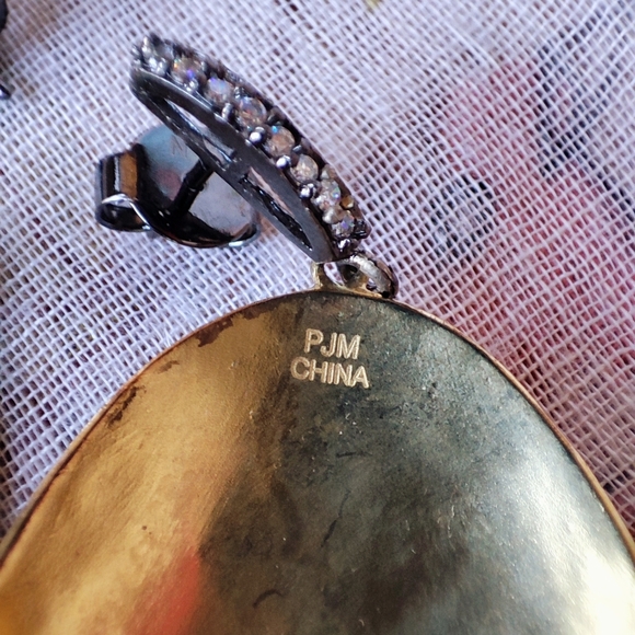 PJM Phoenix Jewelry Manufacturing Brushed Gold Faux Turquoise Pierced Earrings - Picture 5 of 8